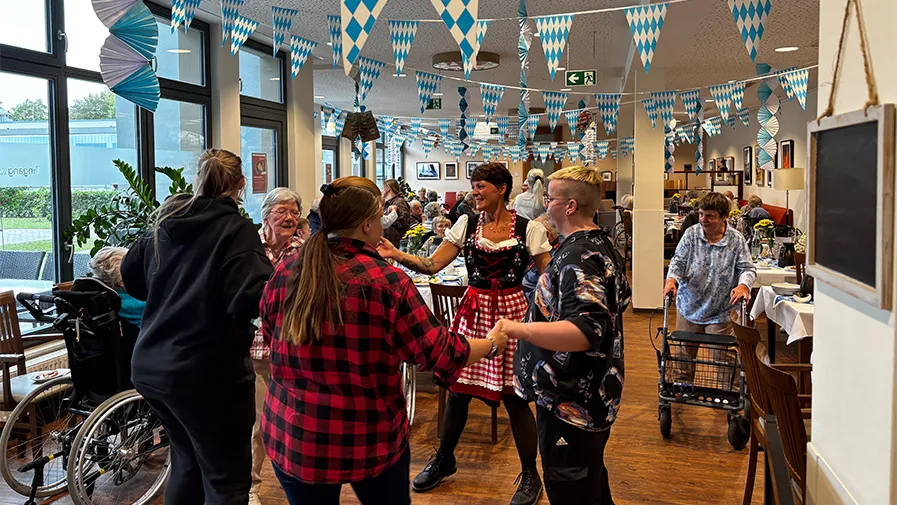 O&rsquo;zapft is! in der B&ouml;lschestra&szlig;e