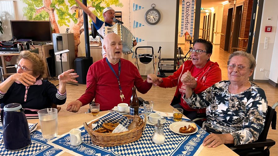 Bier, Brezeln & Schunkelmusik in Friedrichshagen