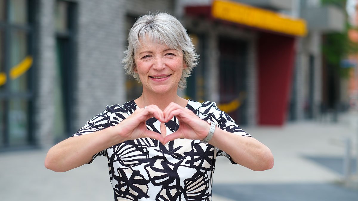 Einrichtungsleitung Melanie End im Service-Wohnen der Residenz Am Hallorenring